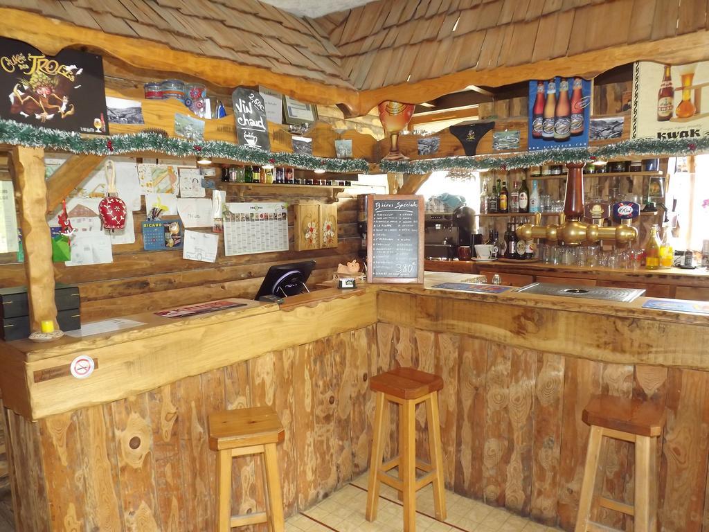 Bar Hotel Restaurant Le Margeriaz Les Deserts  ภายนอก รูปภาพ